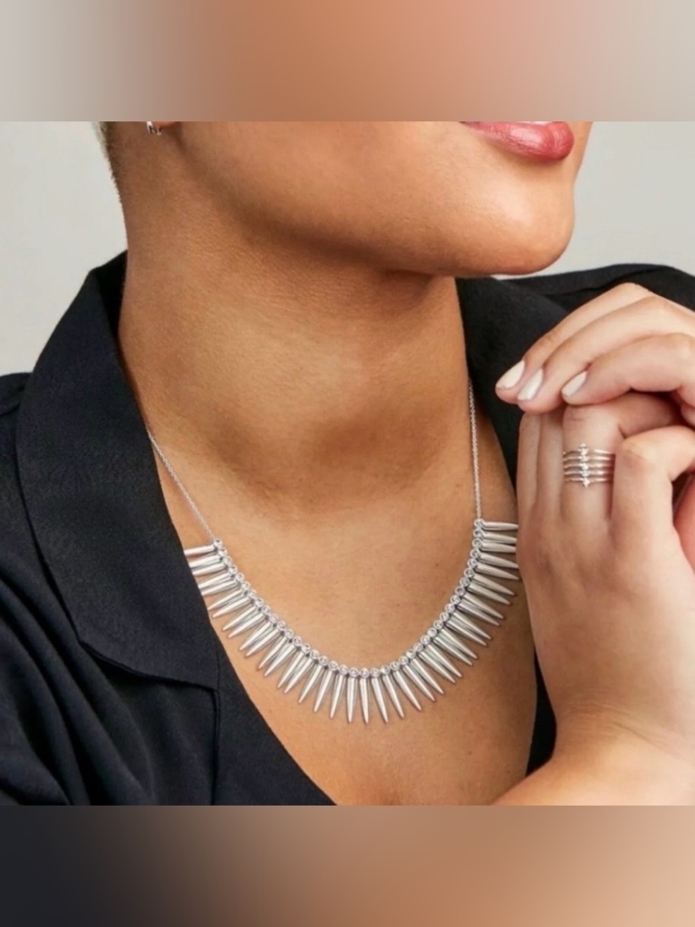 Stella & Dot Renegade Collar Necklace